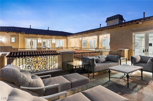 30 Augusta Canyon Way, Las Vegas, NV 89141