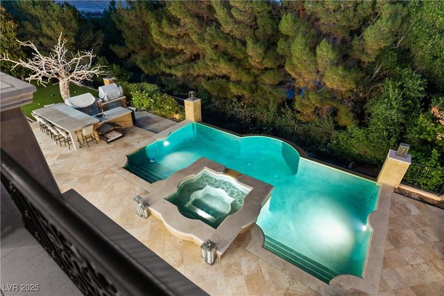 30 Augusta Canyon Way, Las Vegas, NV 89141