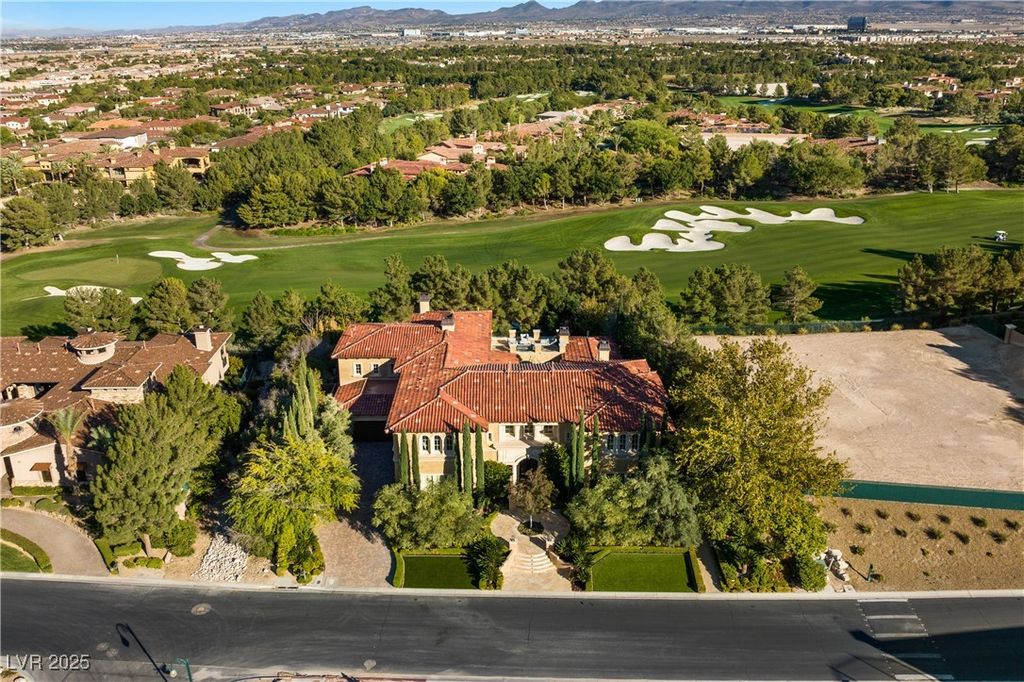 30 Augusta Canyon Way, Las Vegas, NV 89141