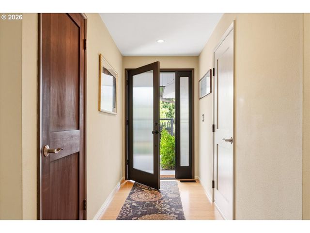 5008 EUREKA Way, Vancouver, WA 98661