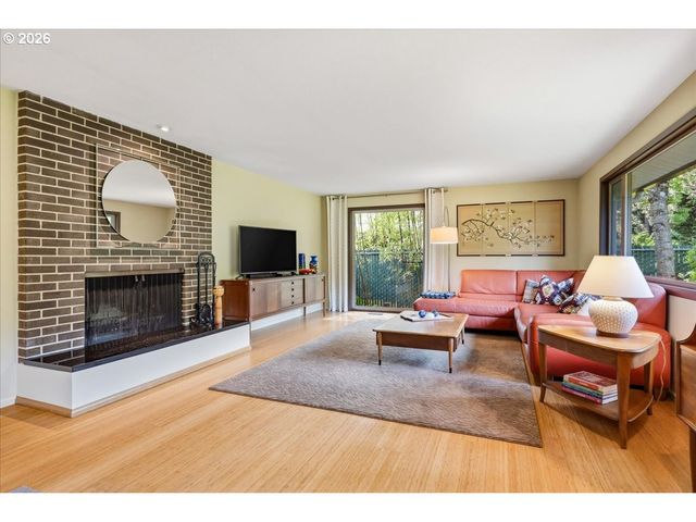 5008 EUREKA Way, Vancouver, WA 98661