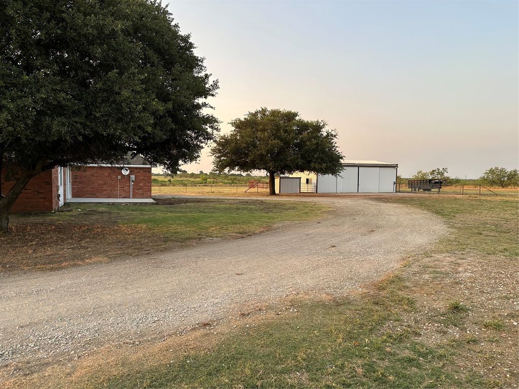 1177 PLOVER, Ponder, TX 76259 — photo 4
