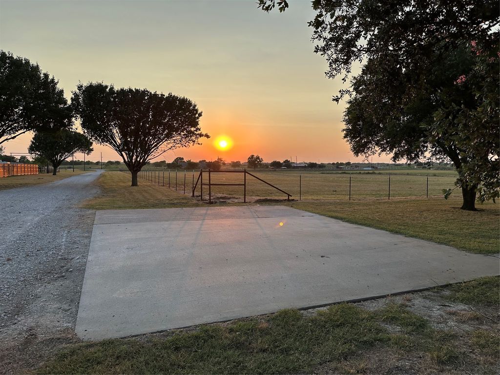 1177 PLOVER, Ponder, TX 76259 — photo 5