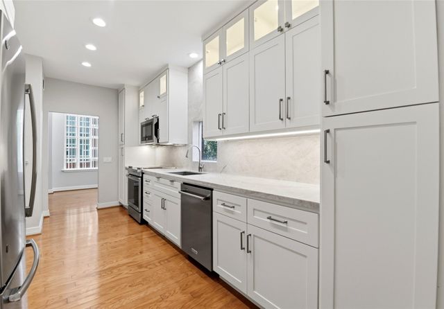 4004 Montrose Boulevard 43, Houston, TX 77006