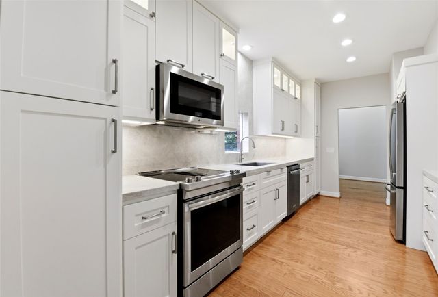 4004 Montrose Boulevard 43, Houston, TX 77006