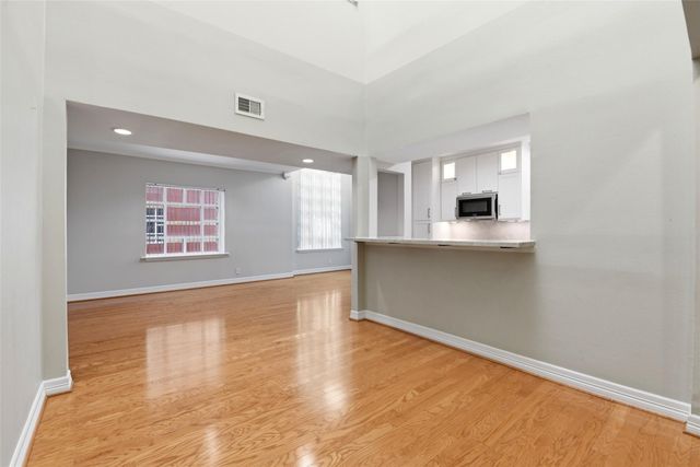 4004 Montrose Boulevard 43, Houston, TX 77006