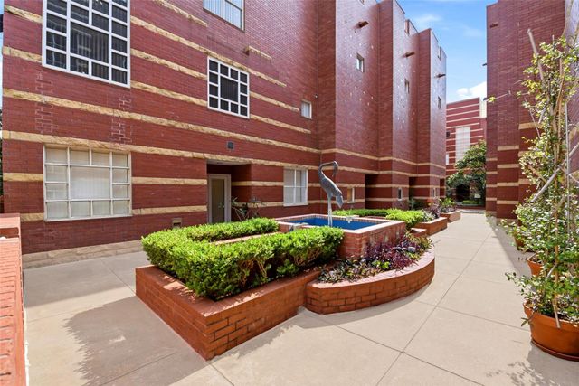 4004 Montrose Boulevard 43, Houston, TX 77006