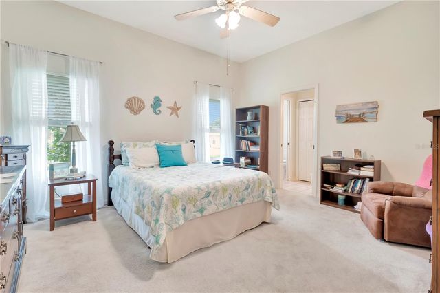 21707 QUEEN MARY COURT, Leesburg, FL 34748