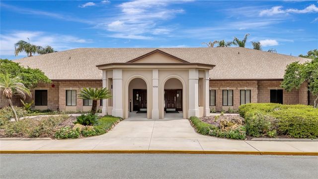 21707 QUEEN MARY COURT, Leesburg, FL 34748