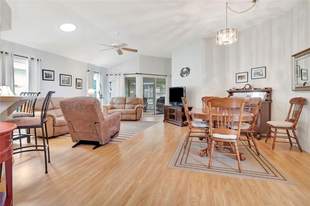 21707 QUEEN MARY COURT, Leesburg, FL 34748