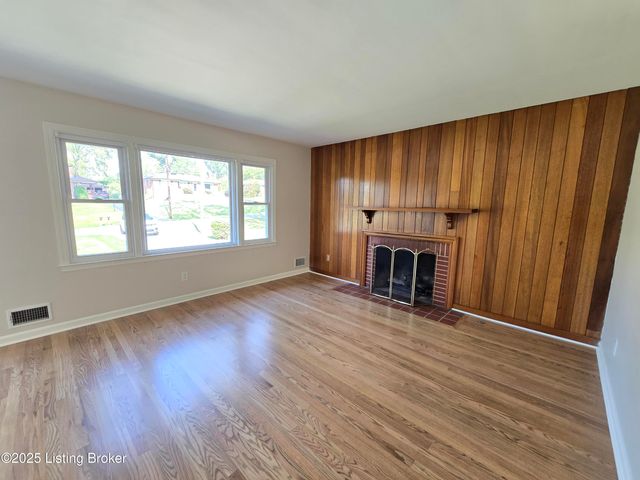 8902 Zabel Way, Louisville, KY 40291