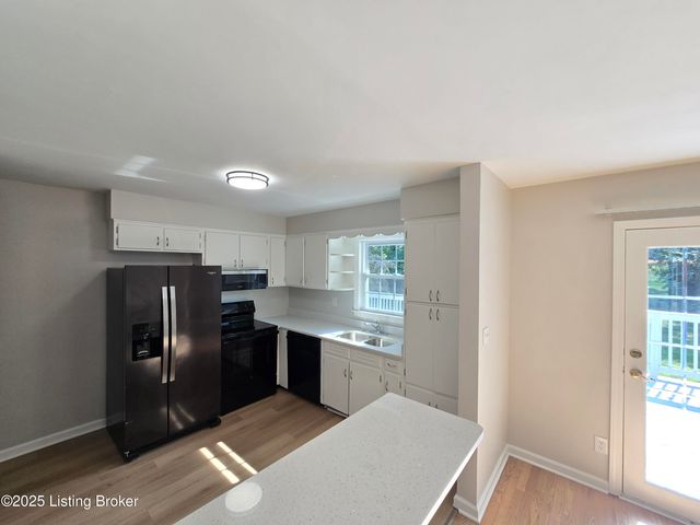 8902 Zabel Way, Louisville, KY 40291