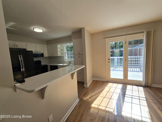 8902 Zabel Way, Louisville, KY 40291