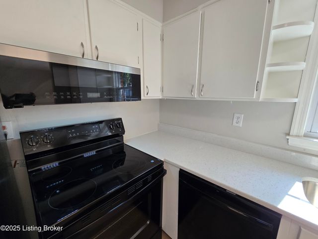 8902 Zabel Way, Louisville, KY 40291