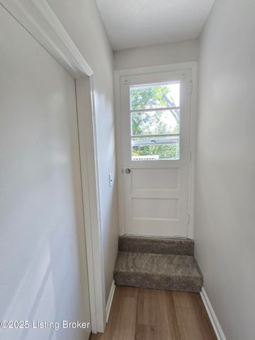 8902 Zabel Way, Louisville, KY 40291