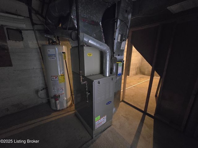 8902 Zabel Way, Louisville, KY 40291