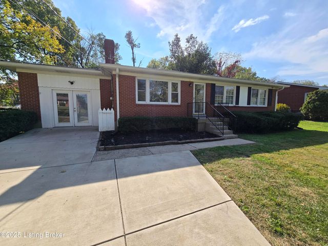 8902 Zabel Way, Louisville, KY 40291