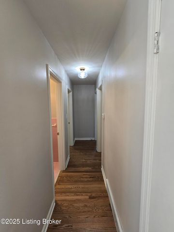 8902 Zabel Way, Louisville, KY 40291