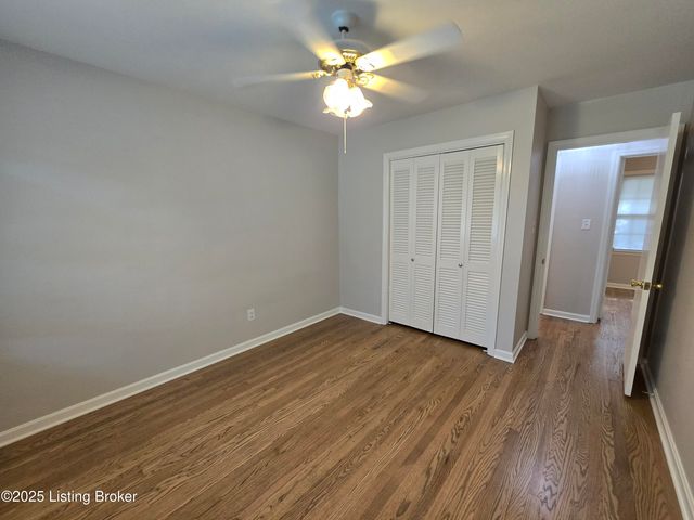 8902 Zabel Way, Louisville, KY 40291