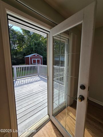 8902 Zabel Way, Louisville, KY 40291