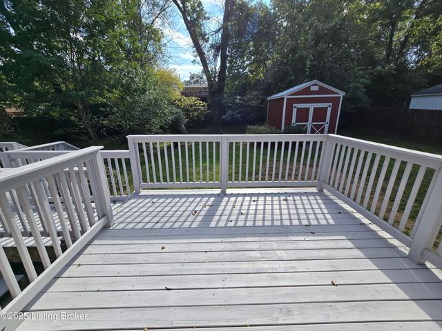 8902 Zabel Way, Louisville, KY 40291