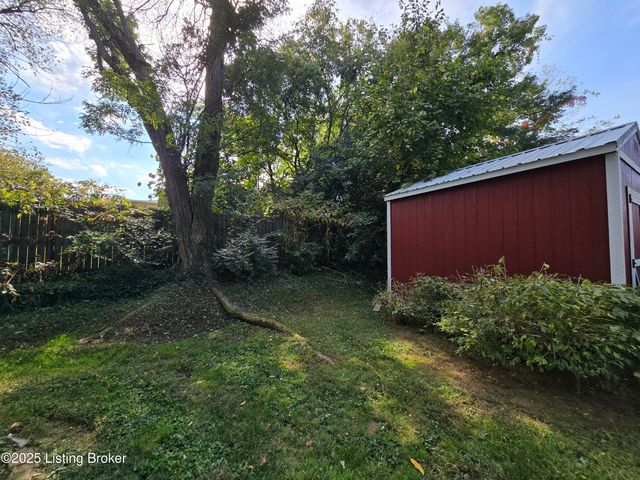 8902 Zabel Way, Louisville, KY 40291