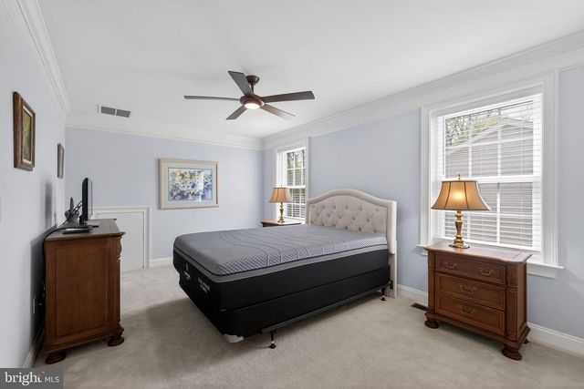 66 STEPPING STONE LN, Sewell, NJ 08080