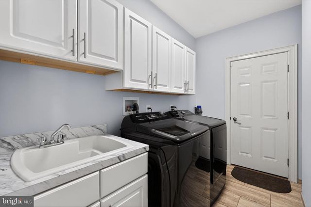 66 STEPPING STONE LN, Sewell, NJ 08080