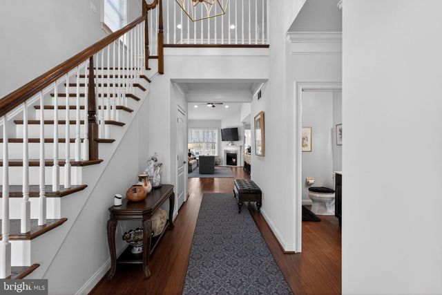 66 STEPPING STONE LN, Sewell, NJ 08080