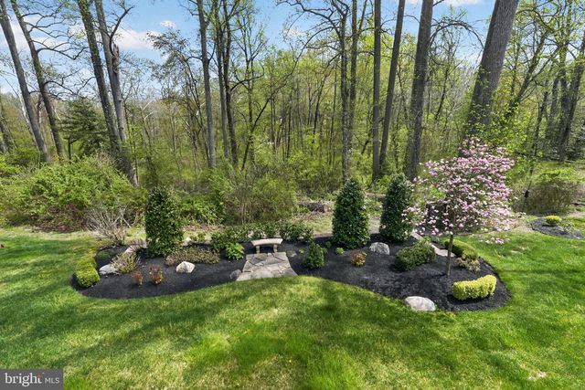 66 STEPPING STONE LN, Sewell, NJ 08080