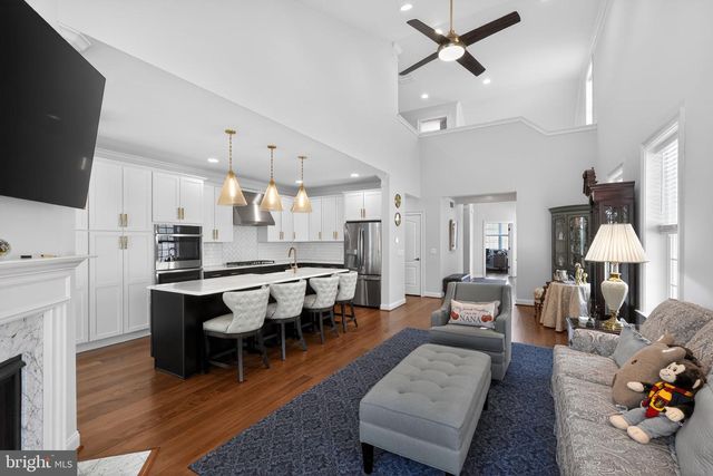 66 STEPPING STONE LN, Sewell, NJ 08080