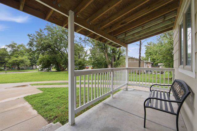 5331 W Robinson, Wichita, KS 67212