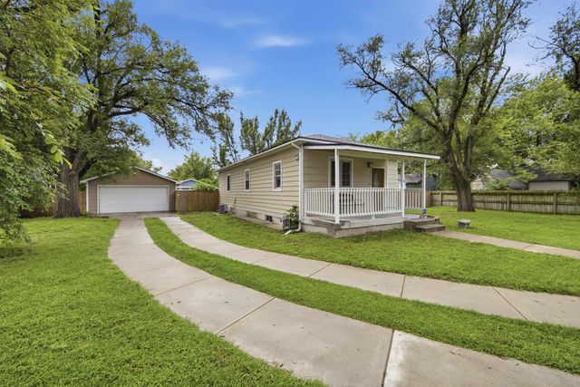 5331 W Robinson, Wichita, KS 67212