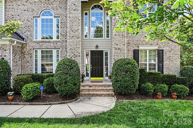 3124 Grandeur Road, Charlotte, NC 28269