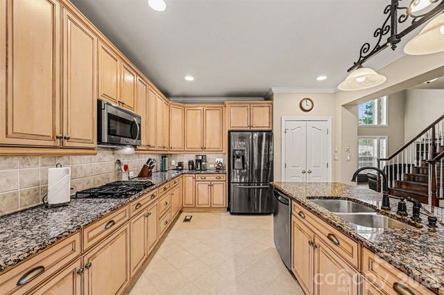 3124 Grandeur Road, Charlotte, NC 28269