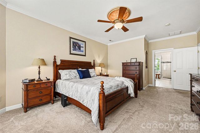 3124 Grandeur Road, Charlotte, NC 28269