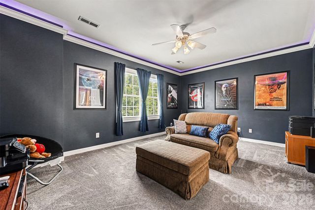 3124 Grandeur Road, Charlotte, NC 28269