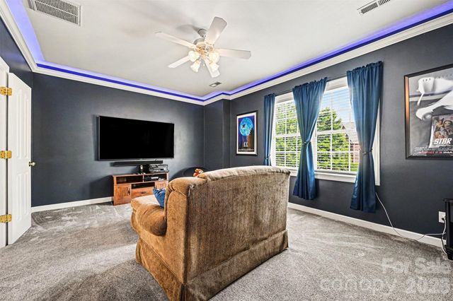 3124 Grandeur Road, Charlotte, NC 28269