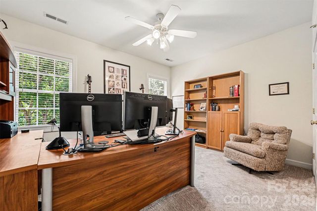 3124 Grandeur Road, Charlotte, NC 28269