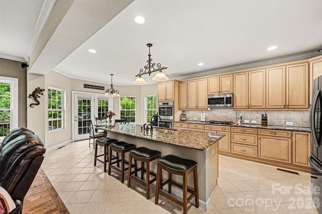 3124 Grandeur Road, Charlotte, NC 28269