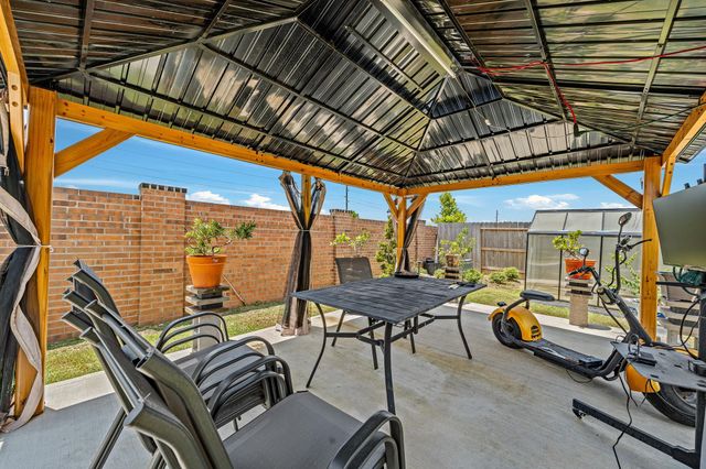 21343 Manatee Rock Lane, Cypress, TX 77433