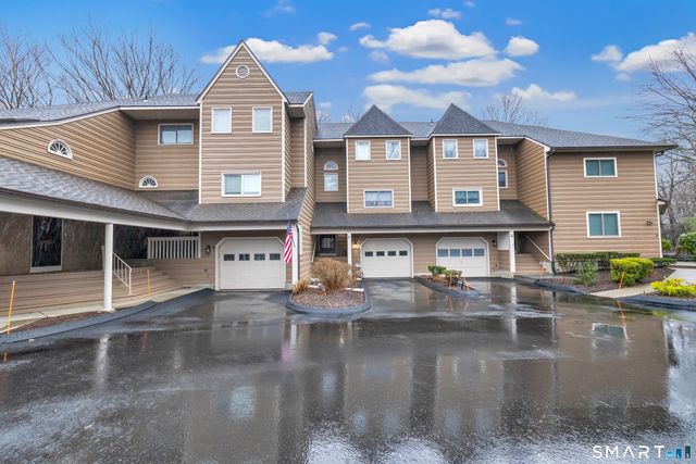 5 Meeting House Lane 5, Shelton, CT 06484