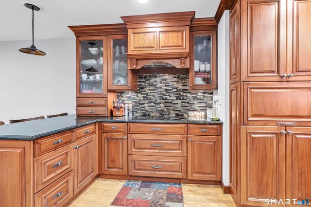 5 Meeting House Lane 5, Shelton, CT 06484