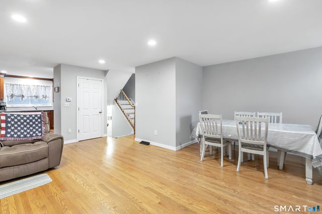 5 Meeting House Lane 5, Shelton, CT 06484