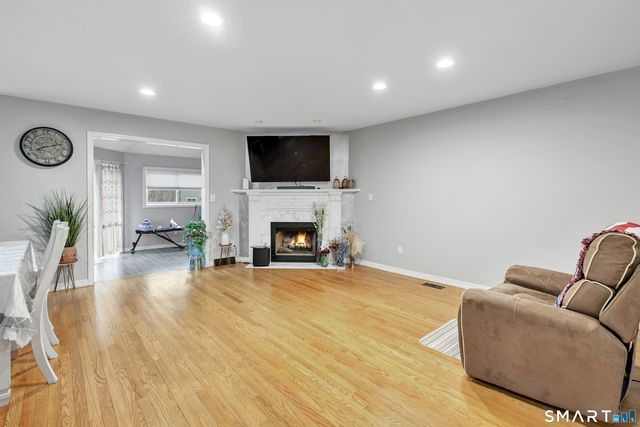 5 Meeting House Lane 5, Shelton, CT 06484