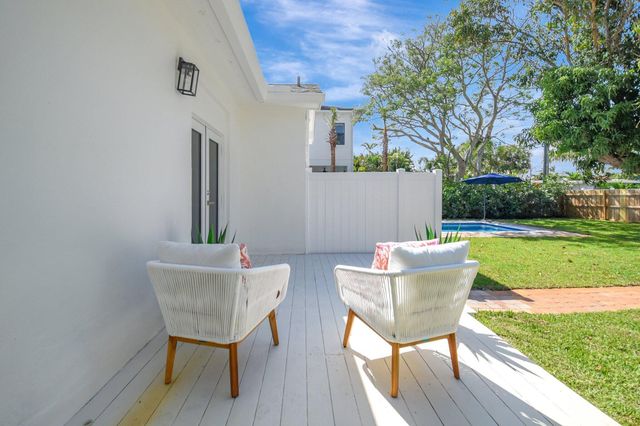 345 Churchill Road, West Palm Beach, FL 33405