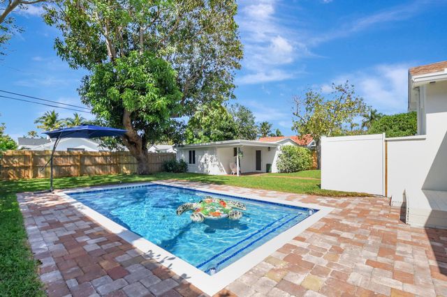 345 Churchill Road, West Palm Beach, FL 33405