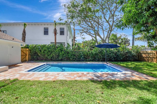 345 Churchill Road, West Palm Beach, FL 33405