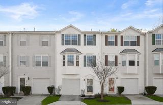 8811 GOOSE LANDING CIR, Columbia, MD 21045