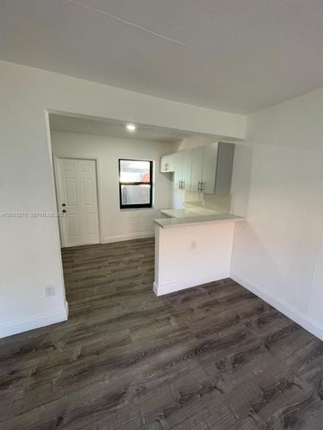7360 SW 21st Street 7360, Miami, FL 33155